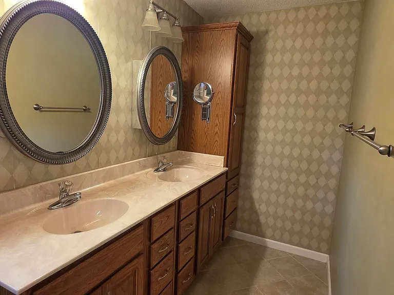 130 Berkshire Loop — Photo 9