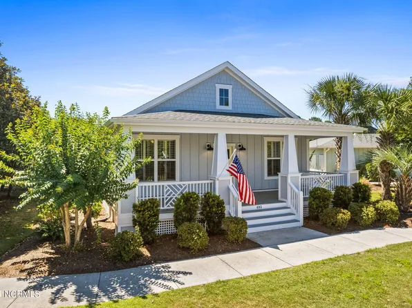403 Lord Thomas Avenue, Southport, NC 28461