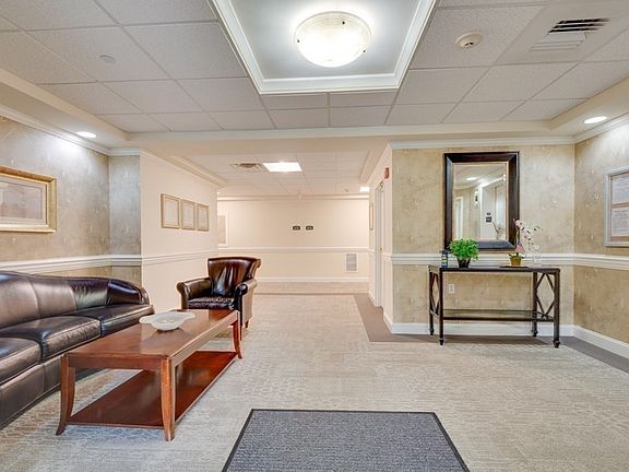 4th image of 2311 Briarwood Vlg #2311