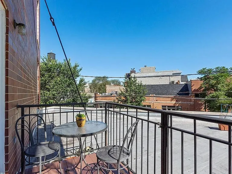 1395 N Milwaukee Ave #1W — Photo 17