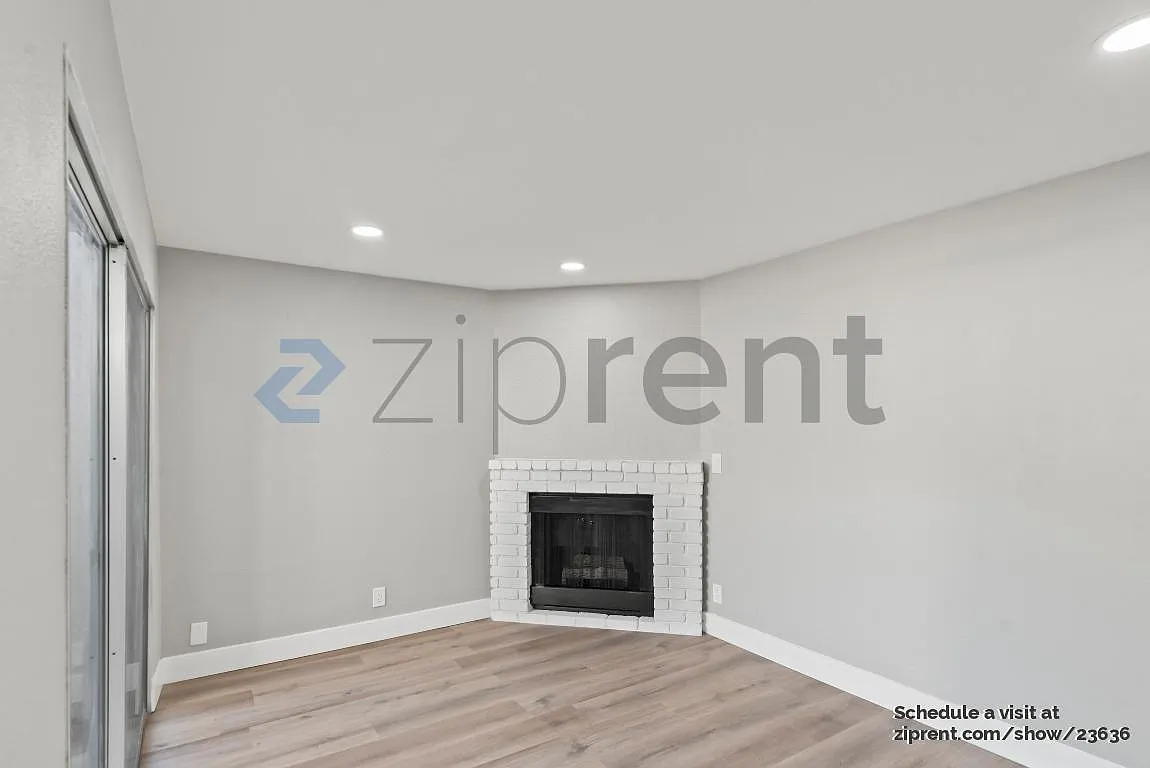 3 bed, 2.5 bath, 1263 sqft, $3,625 — Photo 4
