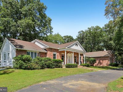 107 Phillips Rd, Mount Laurel, NJ, 08054