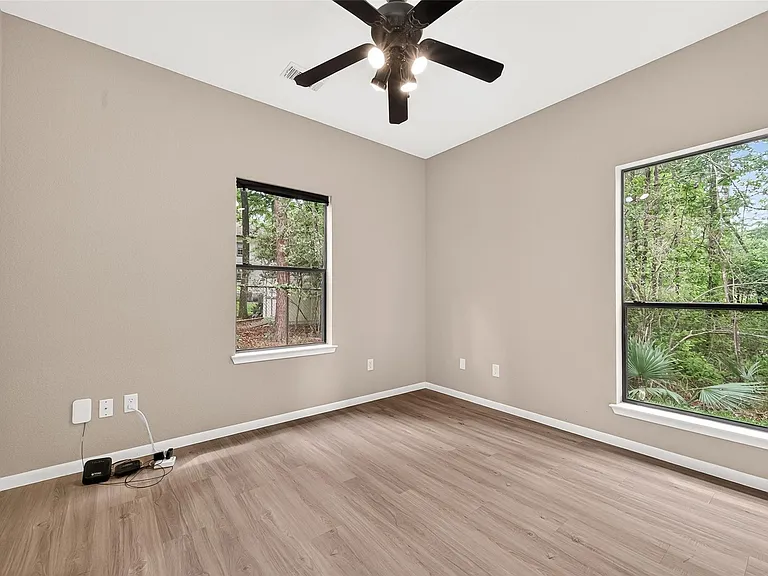 41 Creek Forest Ln — Photo 31