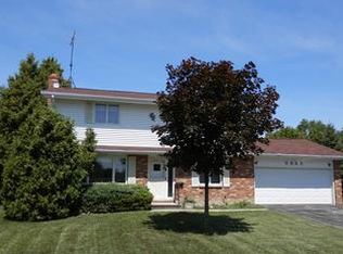 3223 E Fisher Rd, Bay City, MI 48706