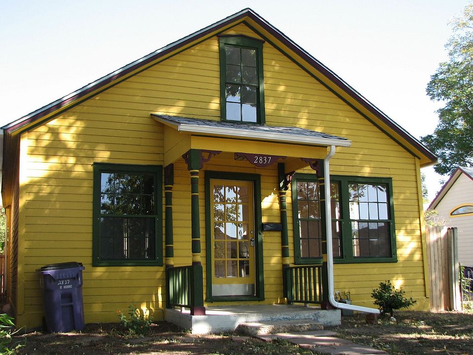 fun and funky victorian!