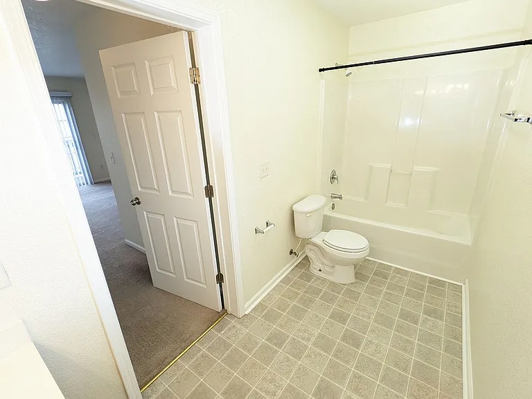 CATM 94 Charleston Court — Photo 9