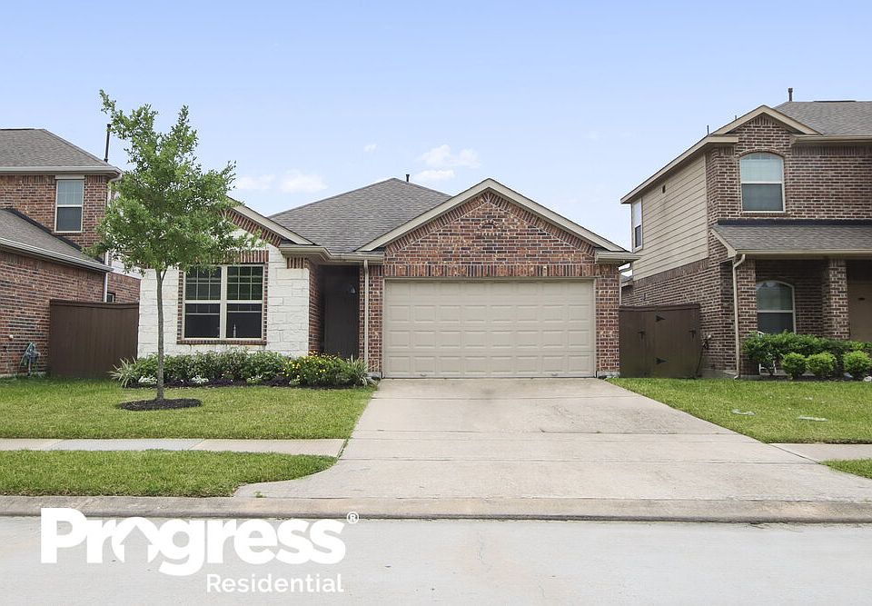 1st image of 11342 Creekway Bend Dr