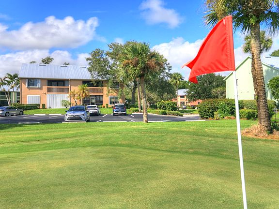 5th image of 5685 MARINA Drive #4