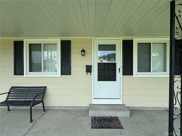 16 Chestnut St #3 — Photo 1