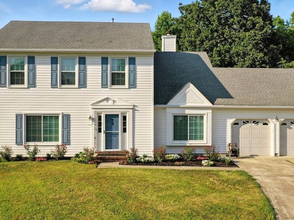 412 Desertmartin Way