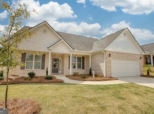 141 Park Place Trl, Social Circle, GA 30025