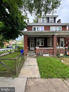 1855 Holly St, Harrisburg, PA, 17104