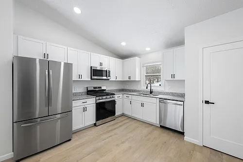 4519-4523 S Arlington Rd #4521 Photo 1 4519-4523 S Arlington Rd #4521 Photo 1