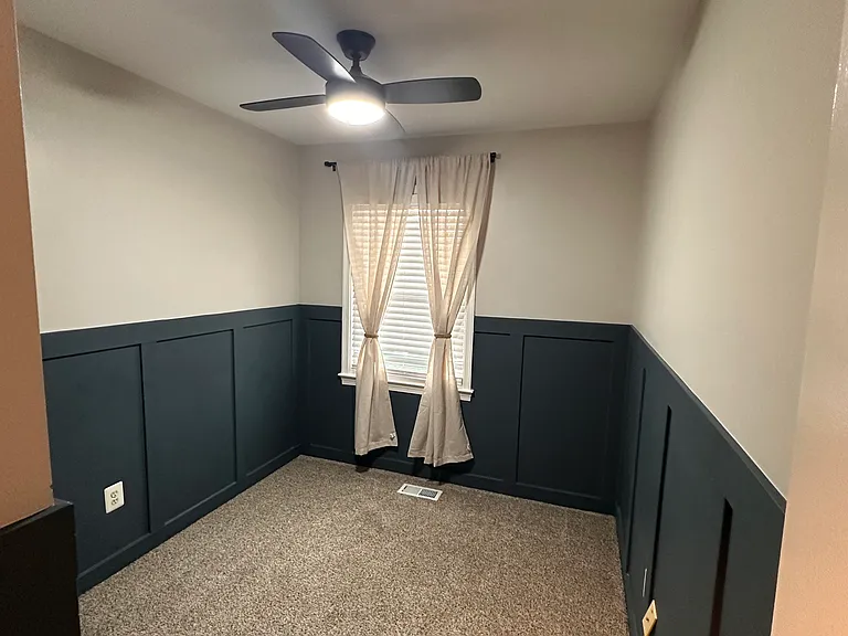 119 E Main St #1 — Photo 12
