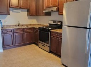 122 Plain St, Fall River, MA 02723