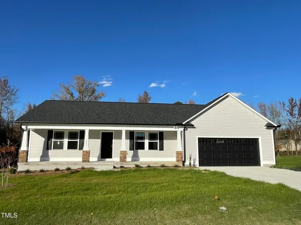 396 Magnolia Run Way, Benson, NC 27504