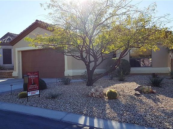 3rd image of 2828 Esmerelda Dr
