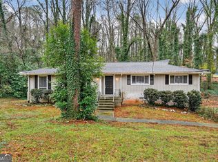 418 Colchester Dr, Stone Mountain, GA 30088