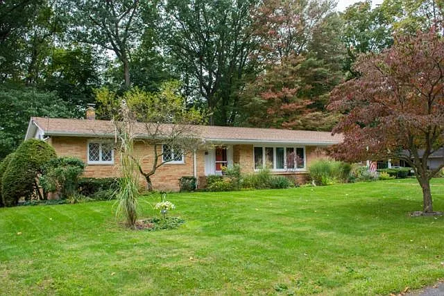 20370 Opal St photo 1