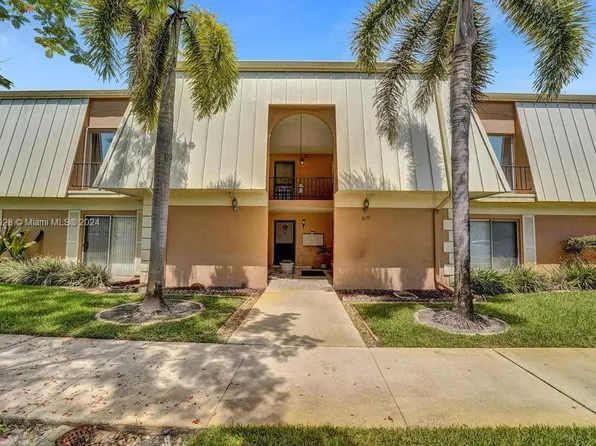 3630 Citrus Trce APT 5, Davie, FL 33328