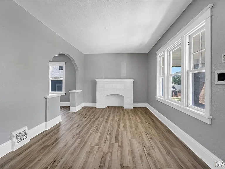 5721 Floy Ave — Photo 3