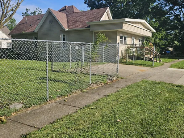 401 S 20th St, Mount Vernon, IL 62864