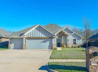 1731 W Blake Way, Mustang, OK 73064