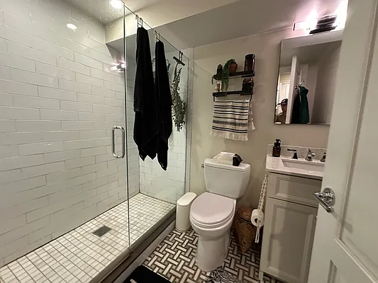 Rented by JB Mac Real Estate Inc. | media 4