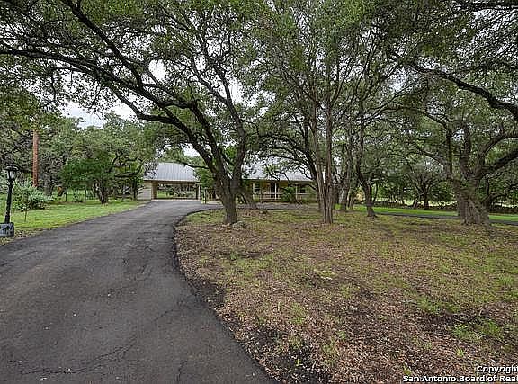 5th image of 5523 Prancing Deer Dr