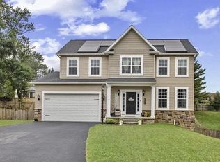 4131 Shanelle Ct, Hampstead, MD 21074