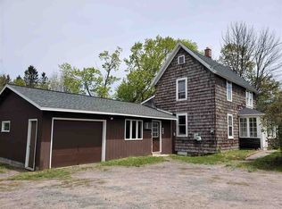 908 E Sharon Ave, Houghton, MI 49931