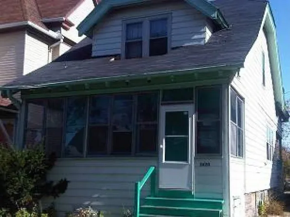 2620 N Vel R Phillips Ave, Milwaukee, WI 53212