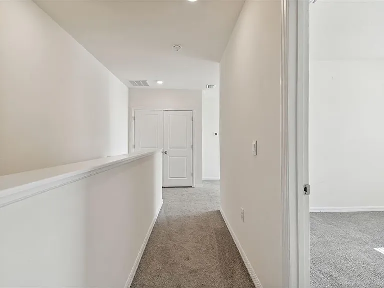 2880 Evergreen Elm Pass — Photo 40