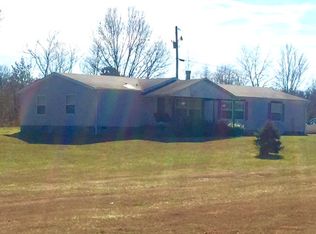 3946 Little White Oak Rd, Greenup, KY 41144