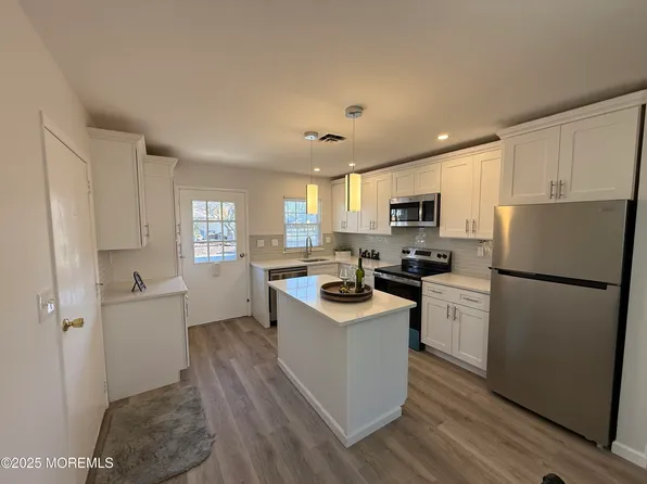 1255d Hamilton Court, Lakewood, NJ 08701