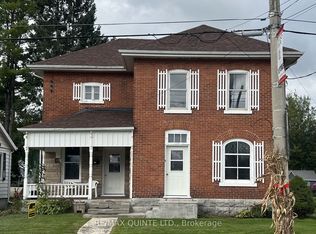 472 Victoria St N #B, Tweed, ON K0K 3J0