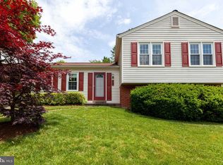 5307 Greenough Pl, Burke, VA 22015