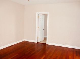 4209 S Michigan Ave, Chicago, IL 60653