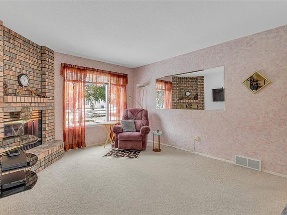 3rd image of 1255 Raymer Ave Unit 593