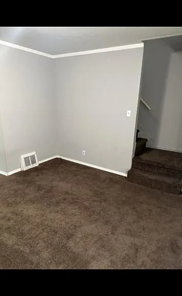 9010 Rutherford St — Photo 3