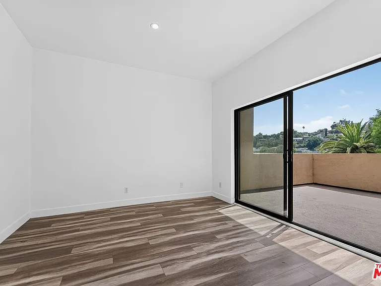 3712 Evans St #7 — Photo 16