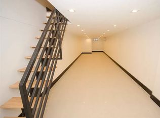 301 Stanhope St #1A, Brooklyn, NY 11237