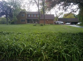 1536 Mohawk Dr, Schaumburg, IL 60193