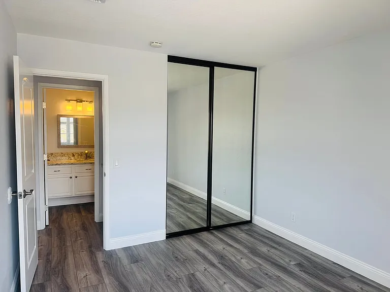 1435 Spyglass Way — Photo 14