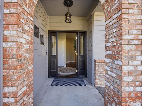 4th image of 506 Stoneridge Drive