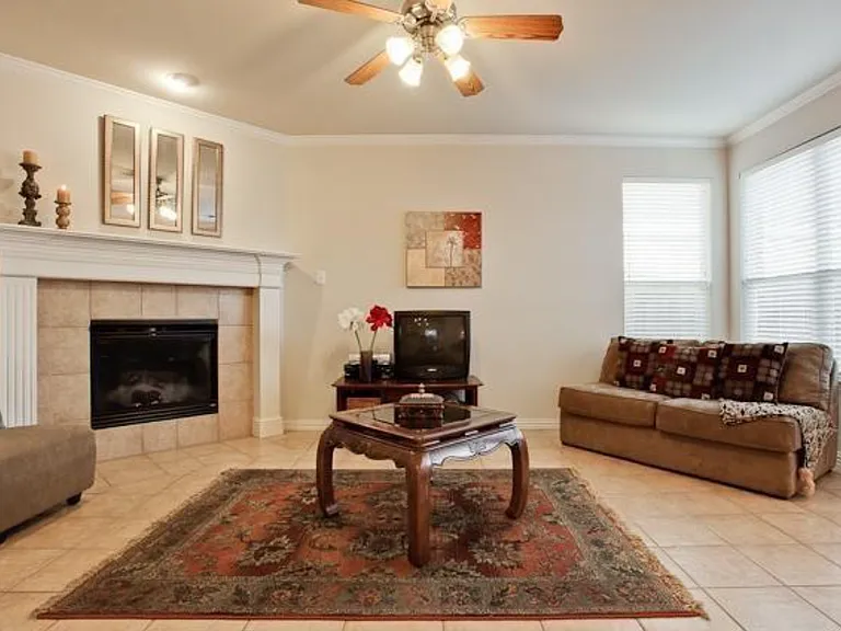 5409 Buckland Dr — Photo 8