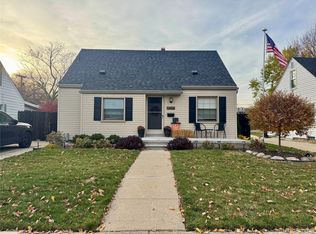 17748 Reno St, Riverview, MI 48193