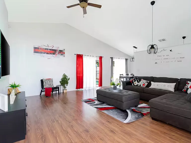 751 Country Woods Cir — Photo 16