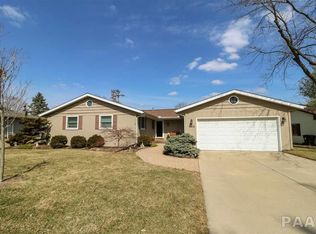 1413 W Woodside Dr, Dunlap, IL 61525