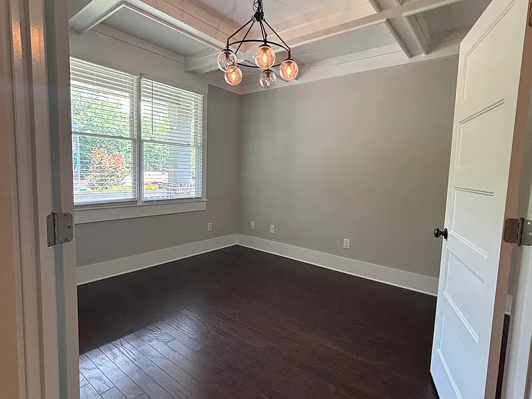 328 Marigna Ave — Photo 23